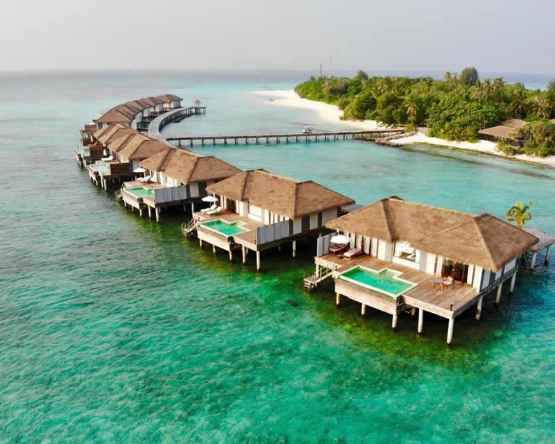 noku water pool villas