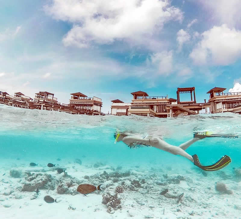 Angsana Velavaru - snorkeling